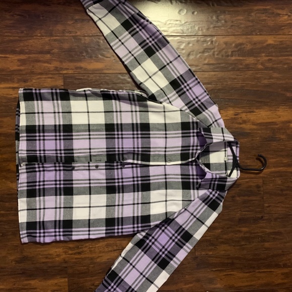 Plaid shirt collared size small SHEIN - Picture 2 of 4